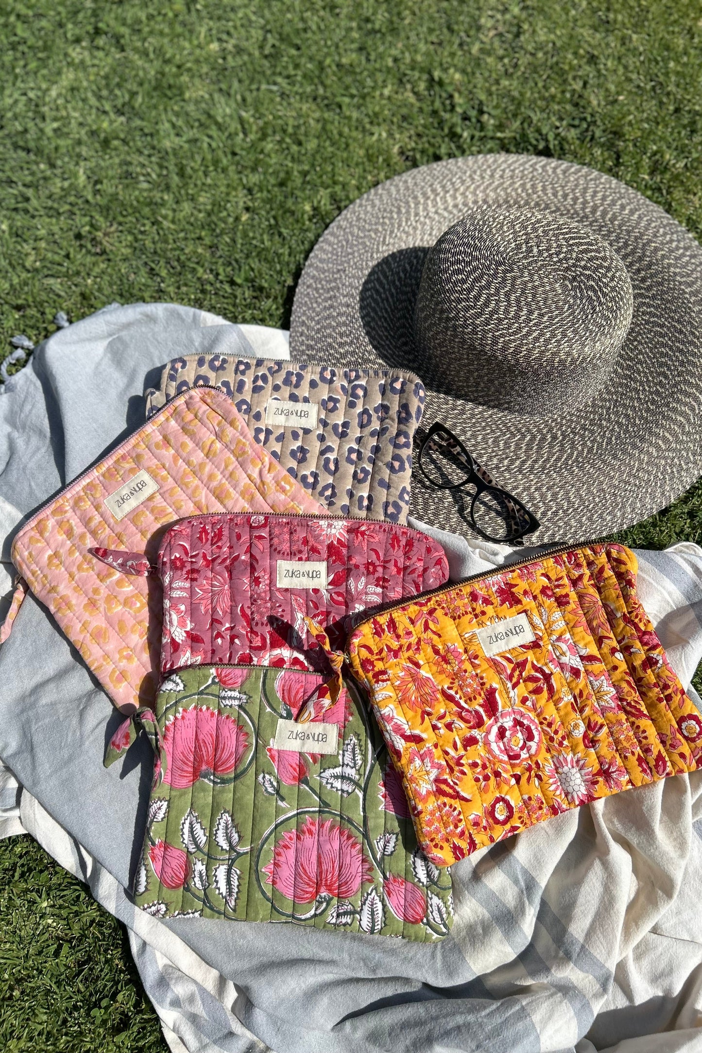 Estuche Peonia Ochre