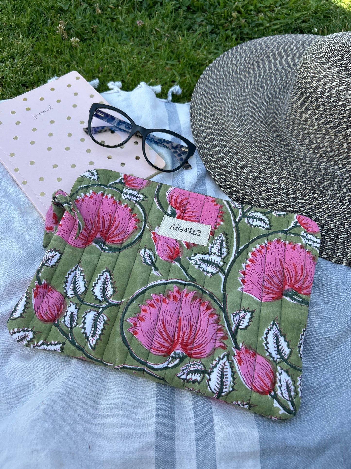 Estuche Peonia Forest