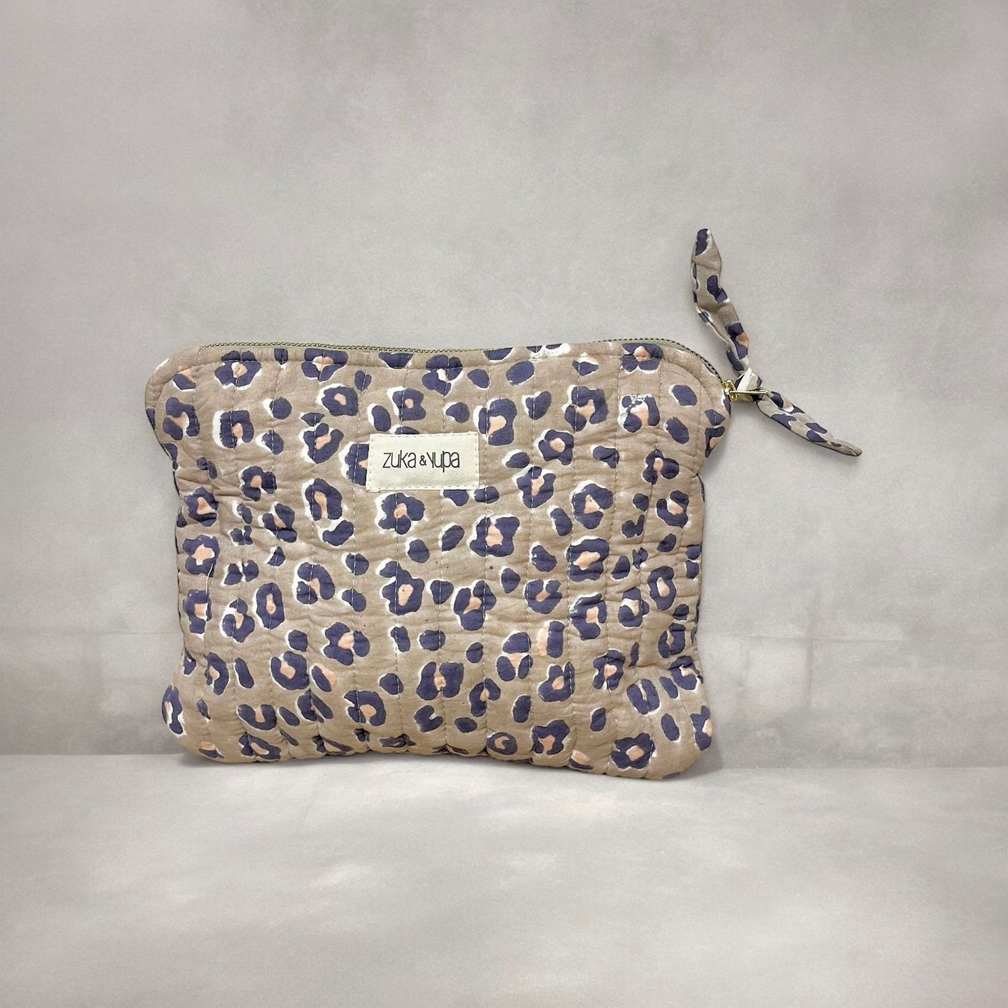 Estuche Peonia Green Safari